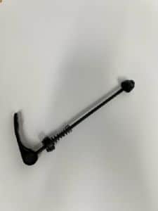 פתיחה מהירה לגלגל אחורי