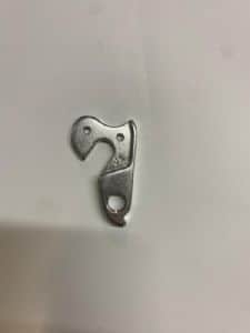 אוזן 2 חור D11